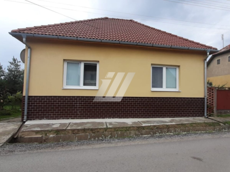 Bazoš titulná