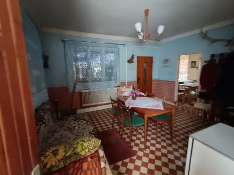 3b27140f-2c67-45fb-b268-0dc88f782480