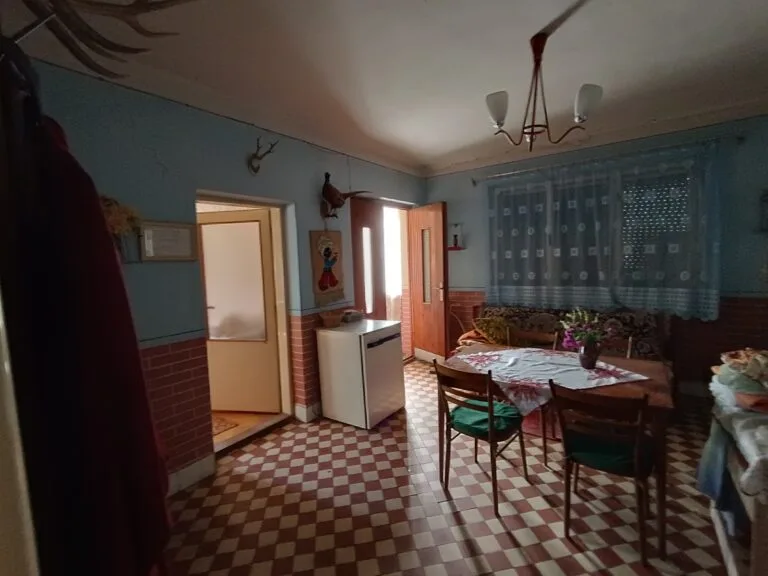 86314f41-2c4c-4a90-9345-c13a7e8ed992