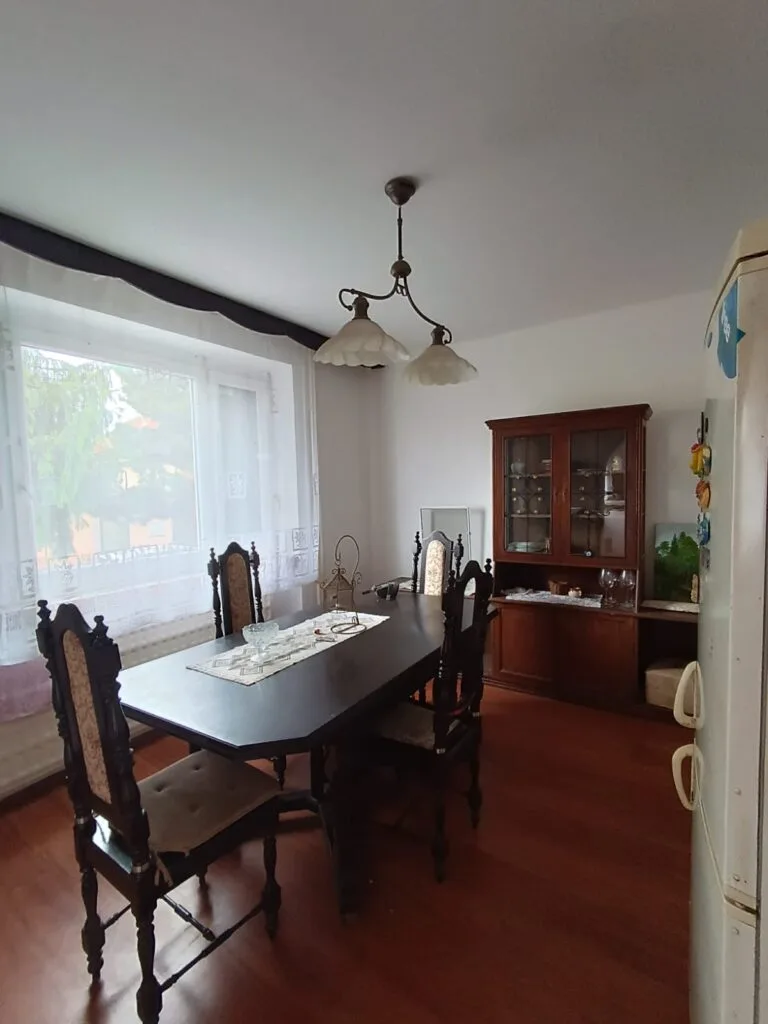 a4c26d70-7efe-4b66-b24d-a9970bab6262