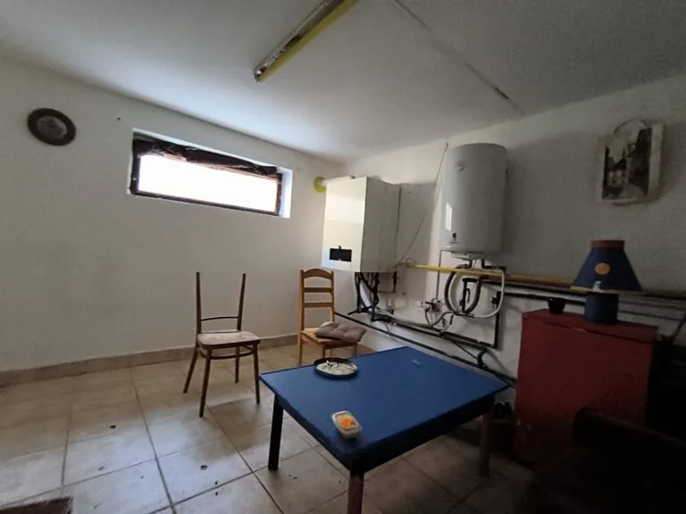 ae99f18e-5b05-445f-9ebe-02d0a544bce3