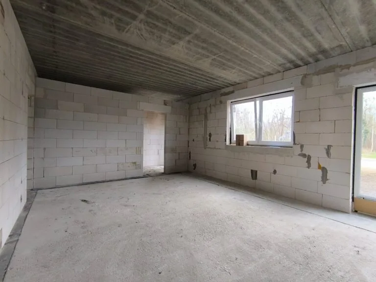 c5b7ba44-6978-4083-a38b-cbf5dd012ade