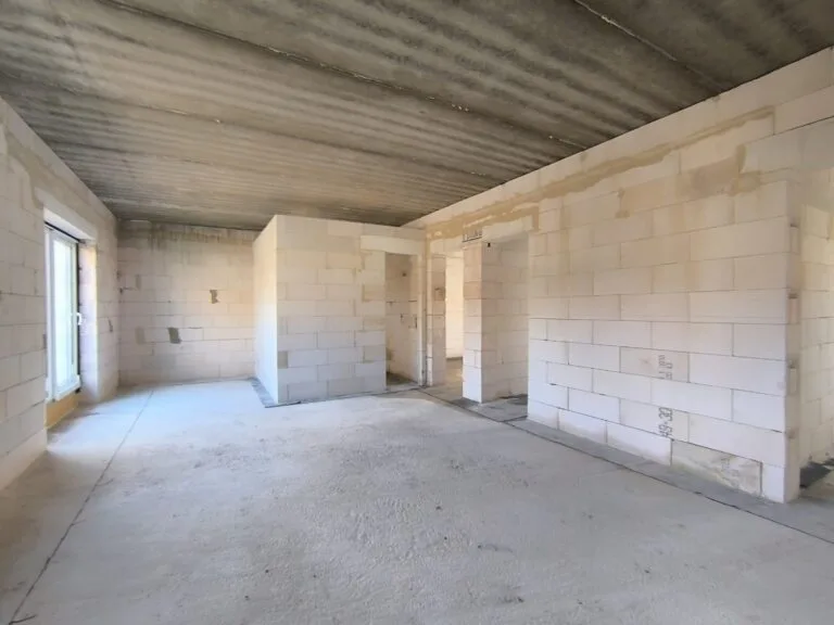 eee41900-3dde-47d4-a4b4-94989ad06aab